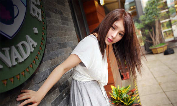 吴起想找一个女性生孩子给报酬-｛找个女人生孩子多少钱｝
